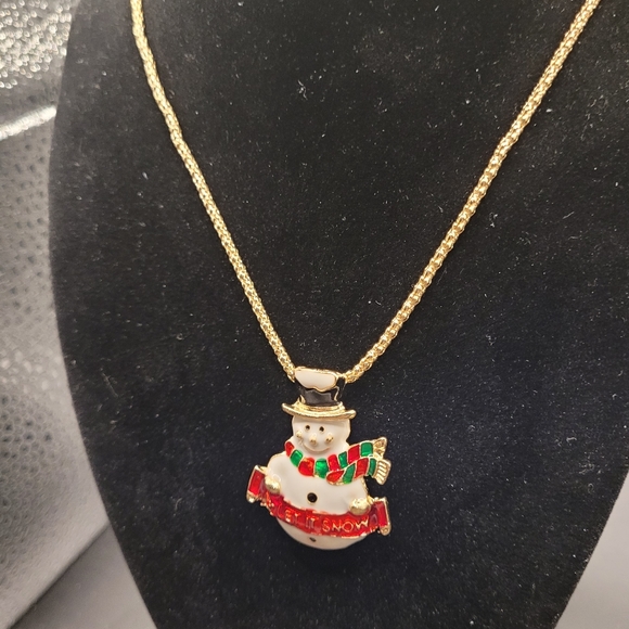NWT-Betsey Johnson Let It Snow ❄️ Snowman Necklace - Picture 3 of 6